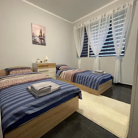 Sea Salt Suite- 부르가스